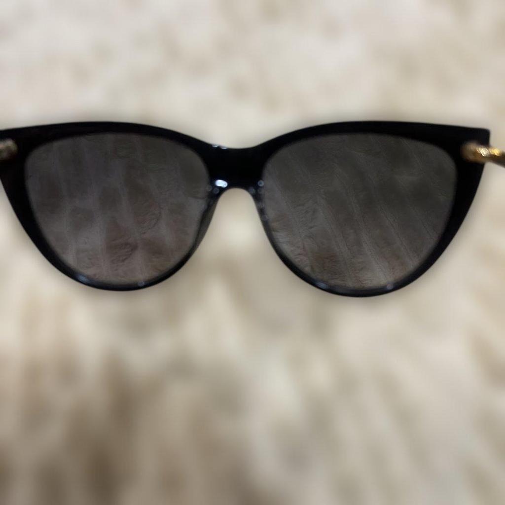 Used LOUIS VUITTON Louis Vuitton Sunglasses with Case Box