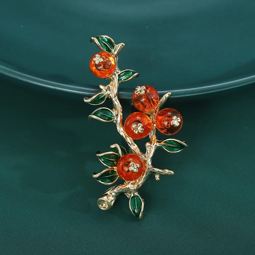 Frauen Brosche süße Herbst Persimmon Revers Pins Harz Obst Abzeichen Luxus Schmuck Zubehör für Kleidung