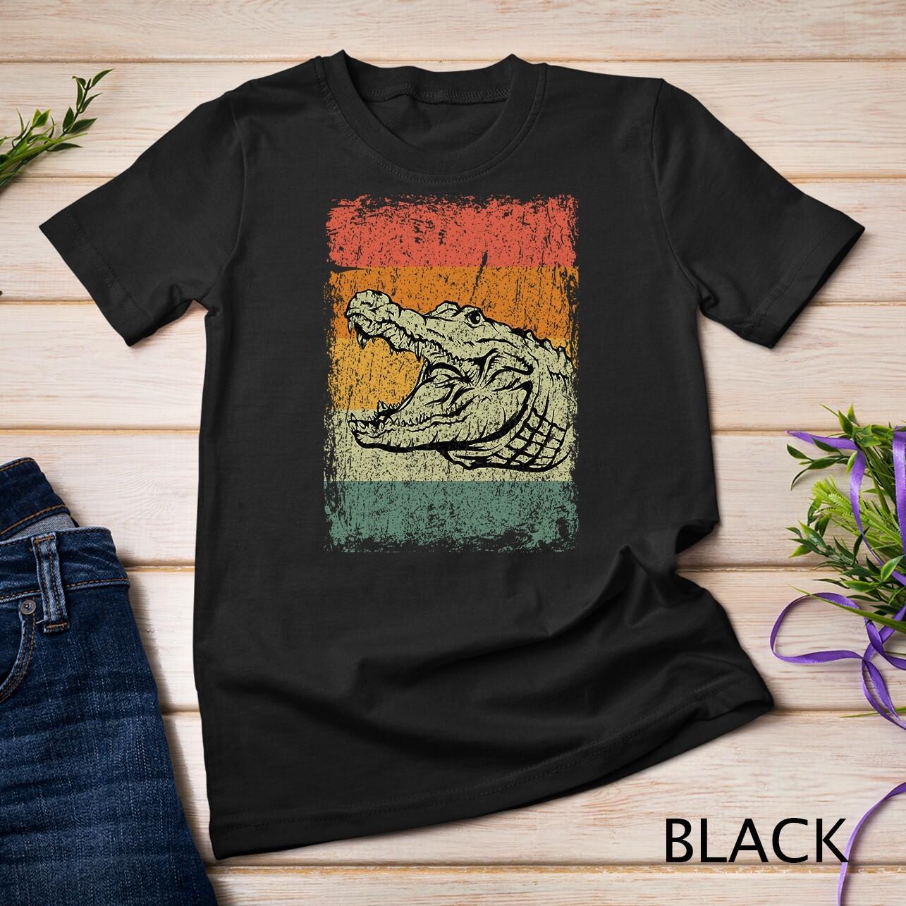 Retro Alligator Gift Vintage Crocodile Unisex T-Shirt Mens Womens Tees Top 3XL