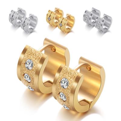 Europäisch-amerikanische 18K Gold Titanstahl Mattiert Diamantbesetzt Hohle Runde Ohrringe - 7MM Studenten Ohrklemmen
