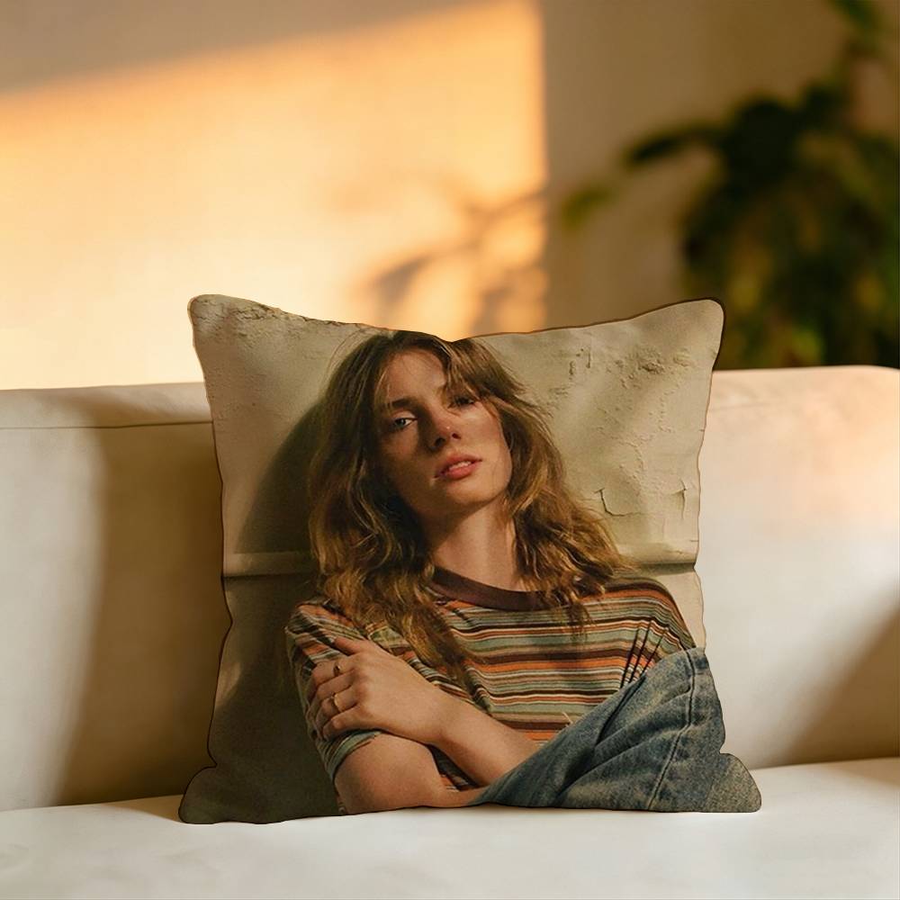 Hot Actress MMaya Hawke Square DoubleSided printed Pillow Case Bedroom Bedside Pillow Sofa Cushion Cover