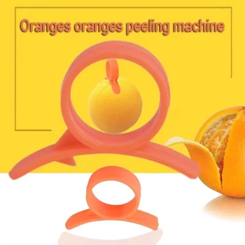 Creative Ring Orange Peeler Fruit Peeler Plastic Orange Fruit Opener of Kitchen  Simple and Easy To Use