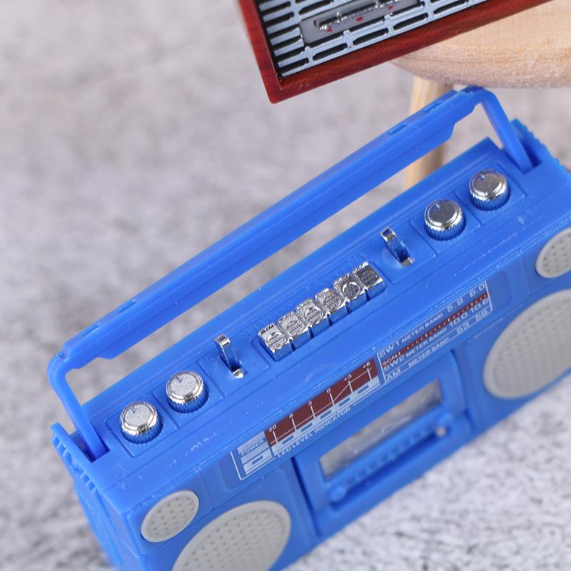 Dukkehus Mini Ornamenter Mini Nostalgisk Radioopptaker Modell Leker Dekorasjoner