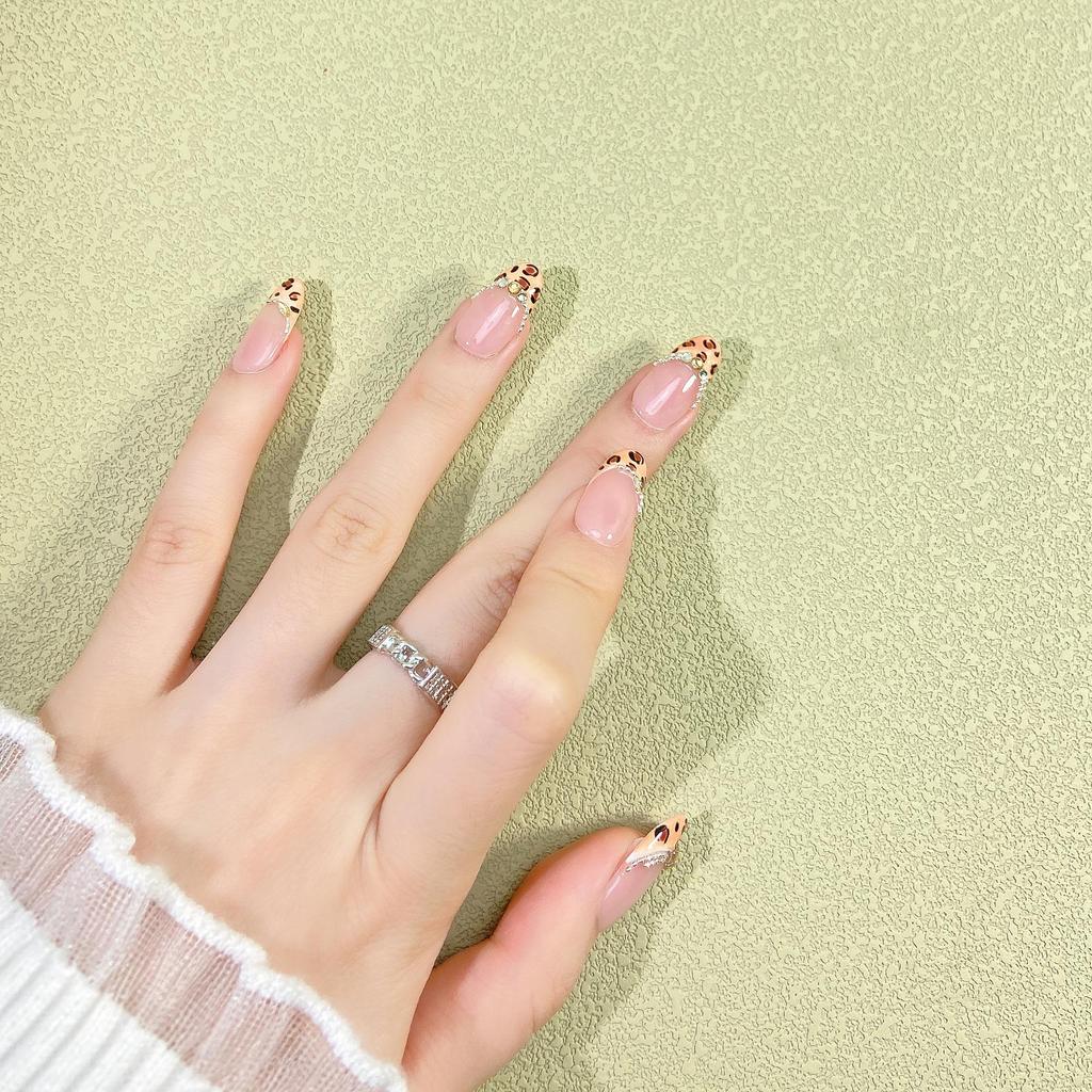 Handmade Nude Pink Leopard Print Rhinestone Nail Tips - Light Luxury, Eye-Catching & Shiny Manicure