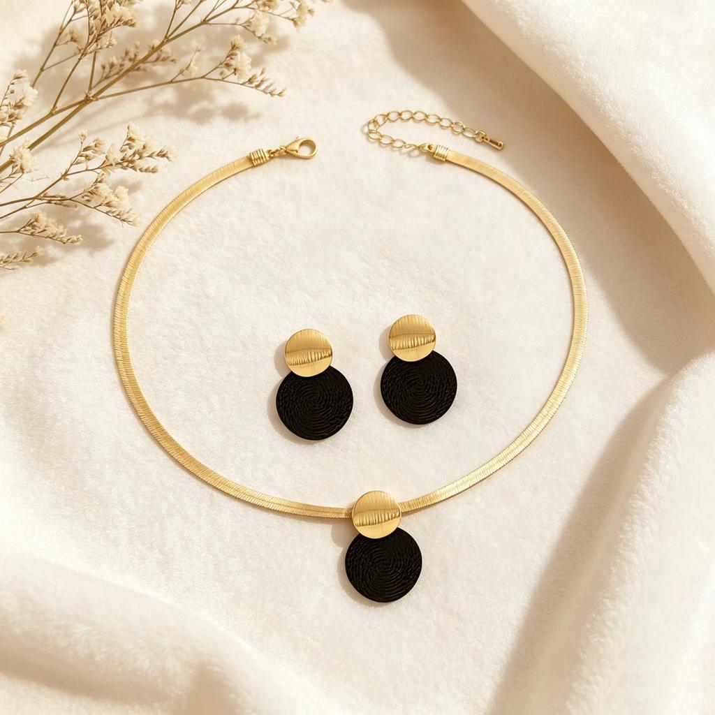 Earrings Two-color Metal Disc Stud Earrings Women's Simple Temperament Versatile Contrasting Color Earrings Necklace Set Women