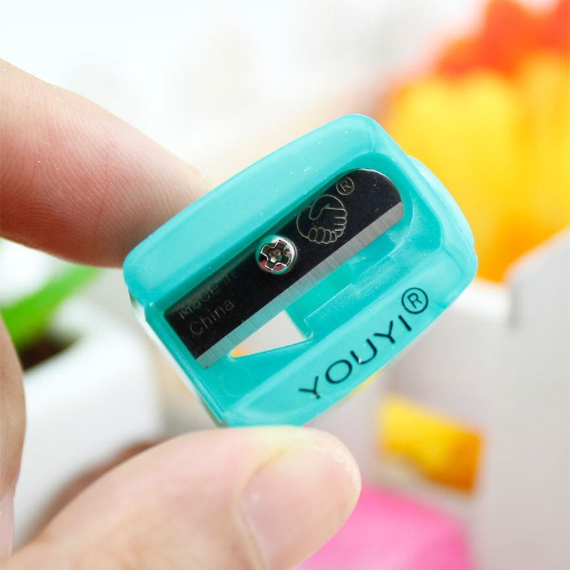 

Шанхайская Дружба Мини-точилка для карандашей и бровей с одним отверстием (неподдельный)