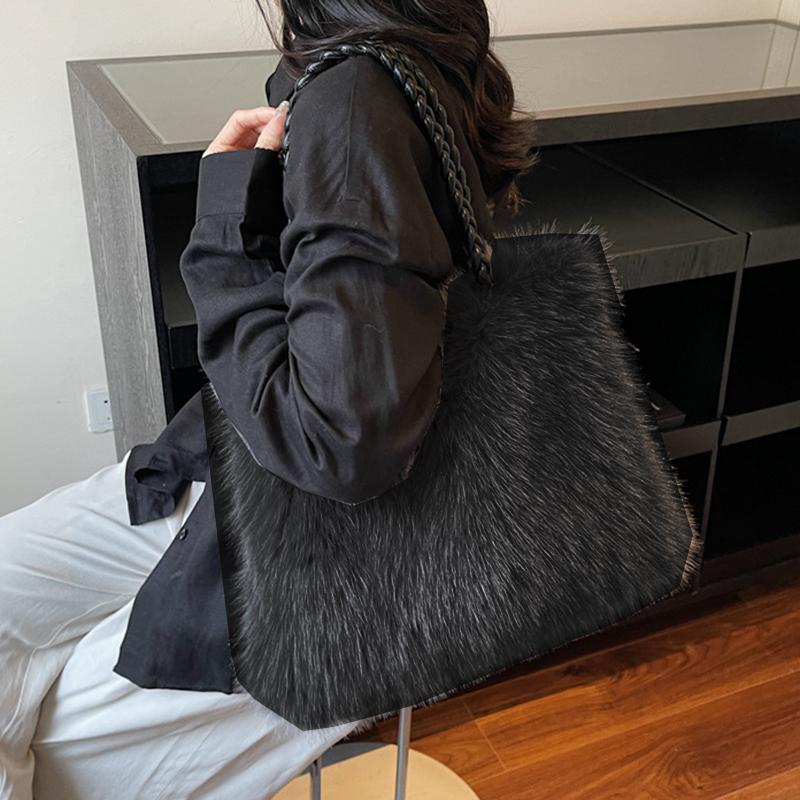 Women Fashion Plush Shoulder Bag Solid Color Woven Strap Large Capacity Soft Material Lightweight Daily Commute Handbag KTB