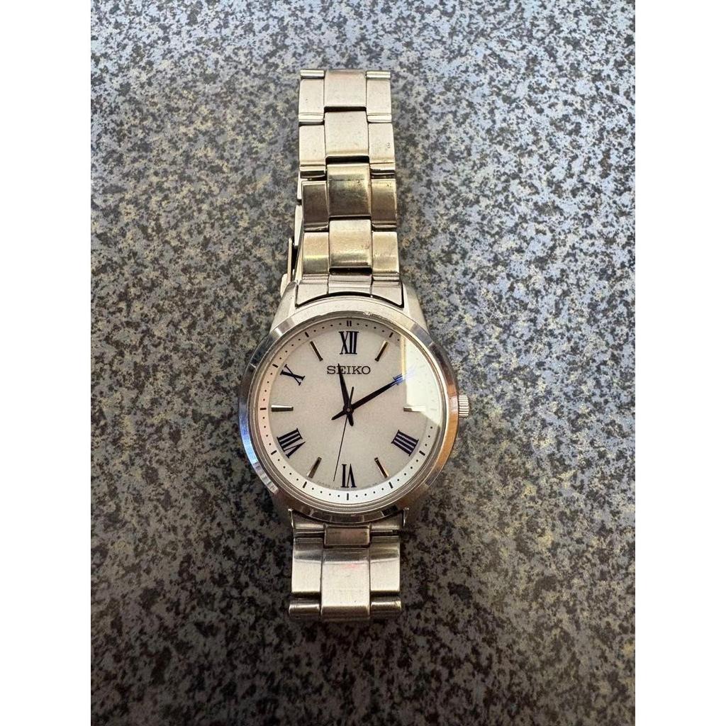 Used SEIKO Men's Watch Silver Roman Numeral Dial Quartz