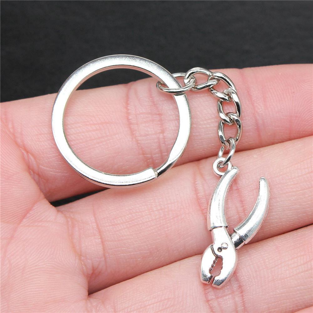 Punk Tools Gear Cyberpunk Themed Keychain for Office Workers Hot Sale Cute Valentine Gift Kawaii Vacation Accessory