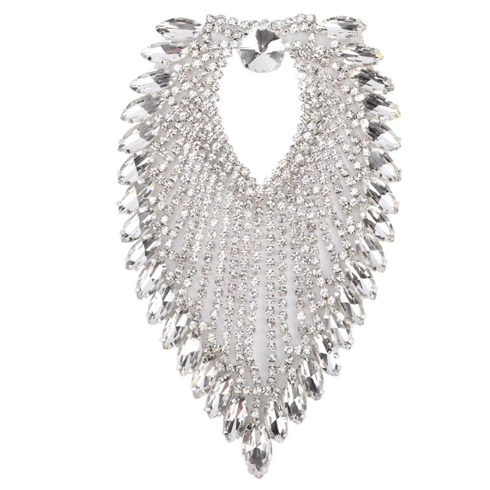 2pcs AB Colored Rhinestone Claw Chain Colorful Crystal Hollow Design Rhinestone Shoulder Epaulettes Horse Eye Rhinestones серебряный