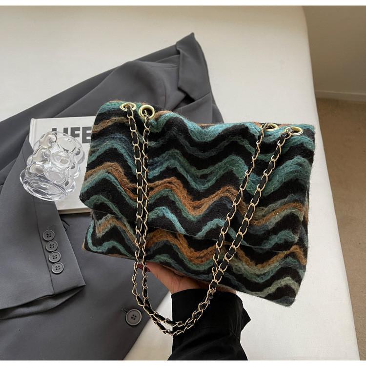 2024 Spring Hong Kong Style Grid Fabric Bag Street Fashion Nylon Crossbody Shoulder Tote