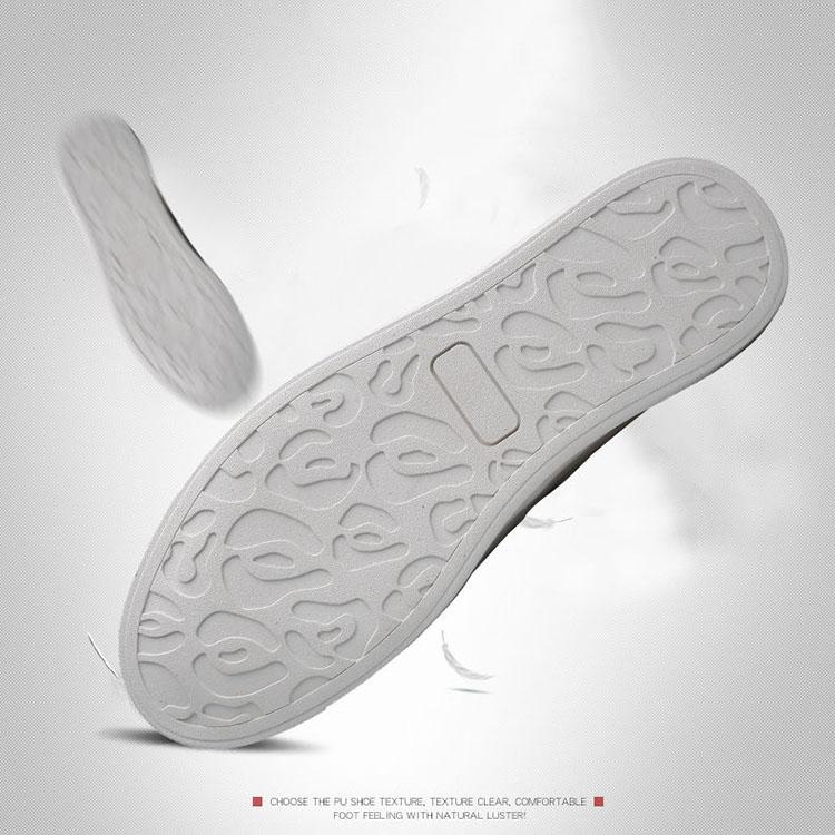 Letní pánská korejská verze Plátěné boty Ležérní staré pekingské látkové boty prodyšné slip on líné malé bílé poloviční pantofle boty na brusle