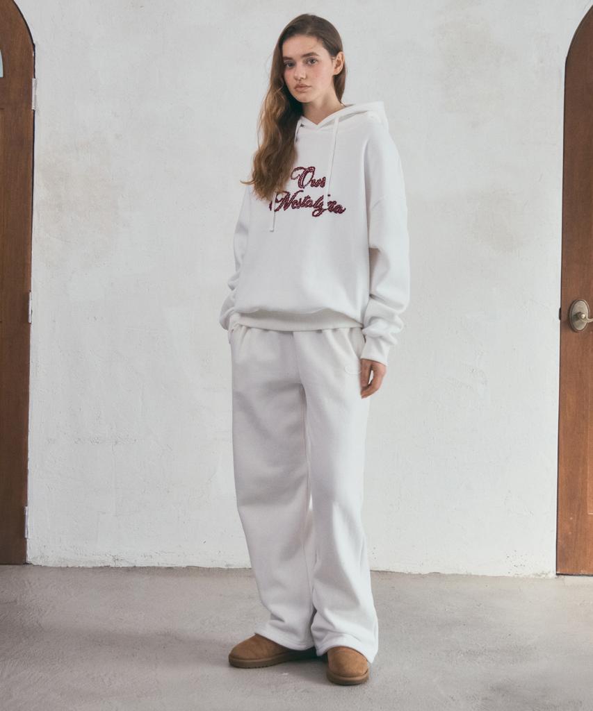 Aueonoseuteljia Petal Boucle Sweat Pants_Ivory(O25-Pt16)
