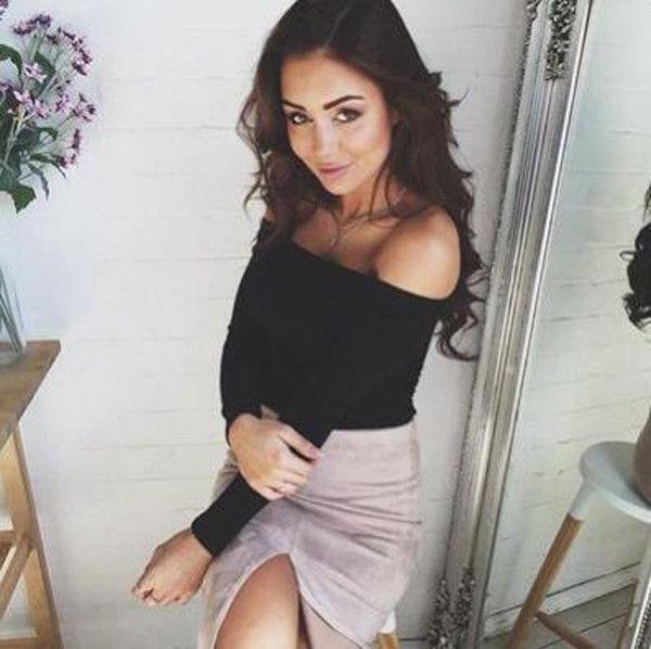 Premium Quality Mode Femme Decollete Crop Top With Long Sleeves For Stylish Comfort