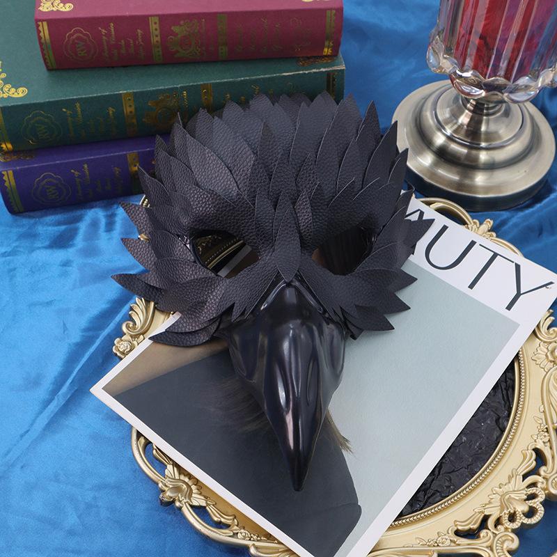 

Feather Bird Beak Eagle Half Face Mask Cosplay Animal Bird Mouth Leather Masks Halloween Carnival Party Costume Props