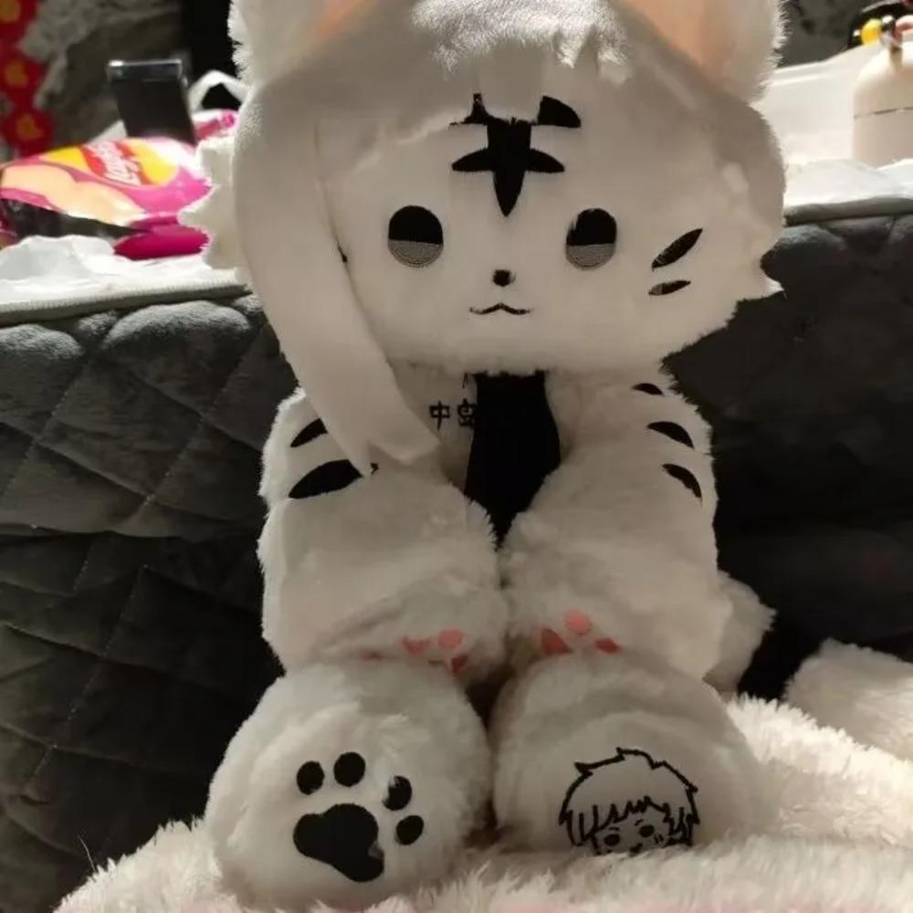 The 40cm cotton doll with the attributes of "Bungo Stray Dog" and "Atsushi Nakajima Moonbeast" is cute and adorable as a gift