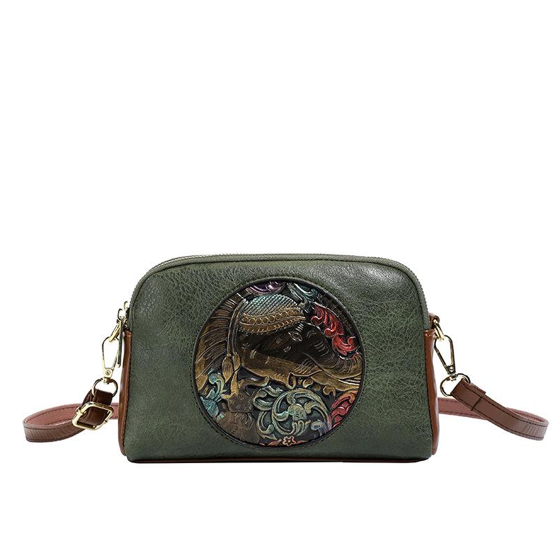 2025 Autumn Retro Minimalist Chinese-Style Handbag: Women's Trendy Small Square Crossbody Bag