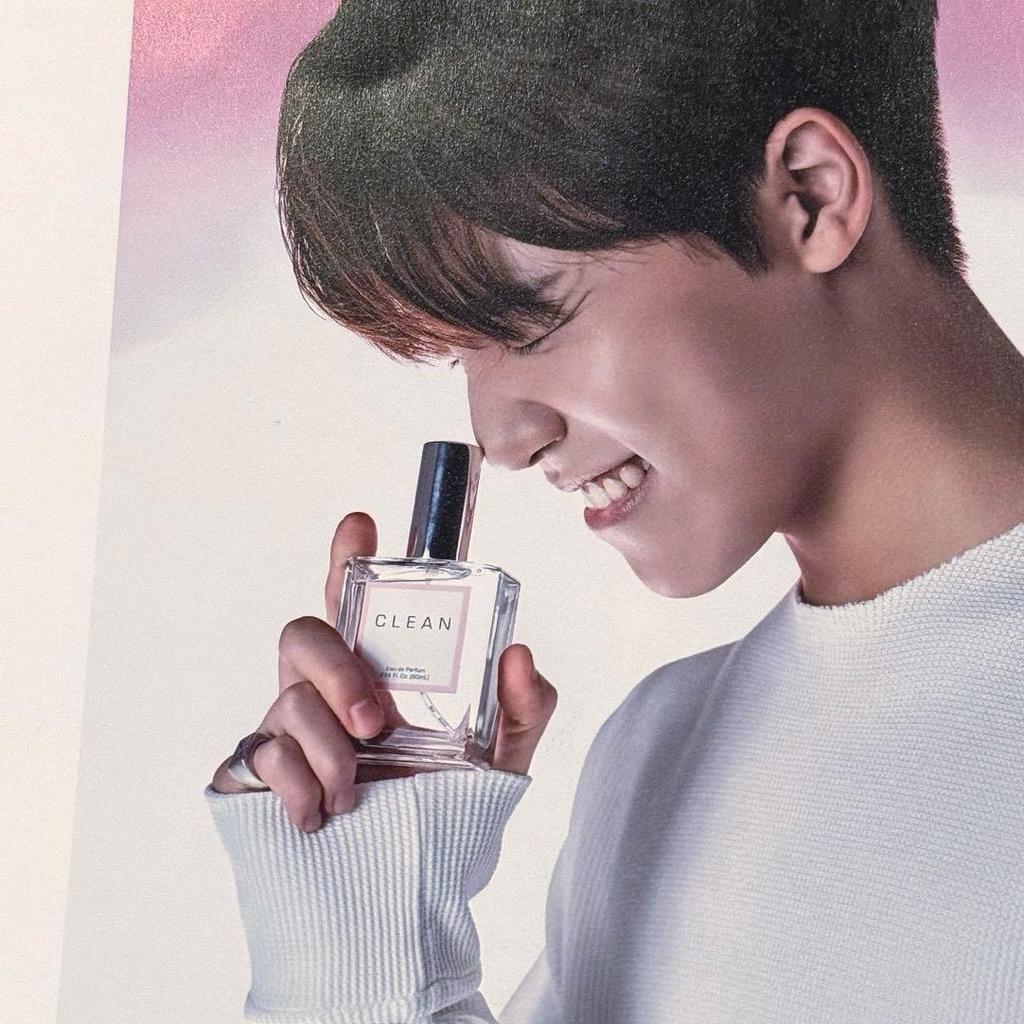 [USED] SEVENTEEN CLEAN Photobook Wonwoojun Hoshiwoo