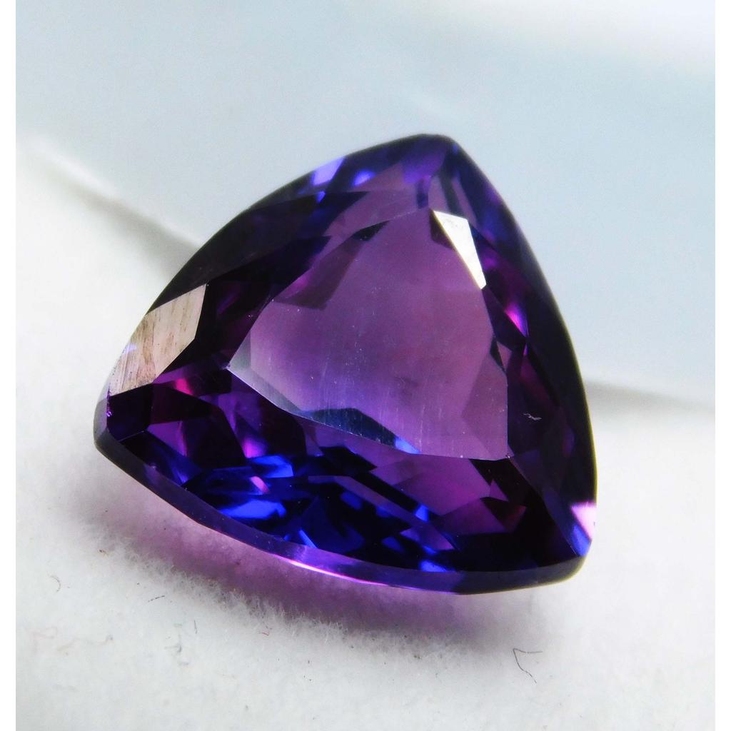 Splendid Natural 7.69 Ct Purple Tanzanite Trillion Cut Loose Gemstone