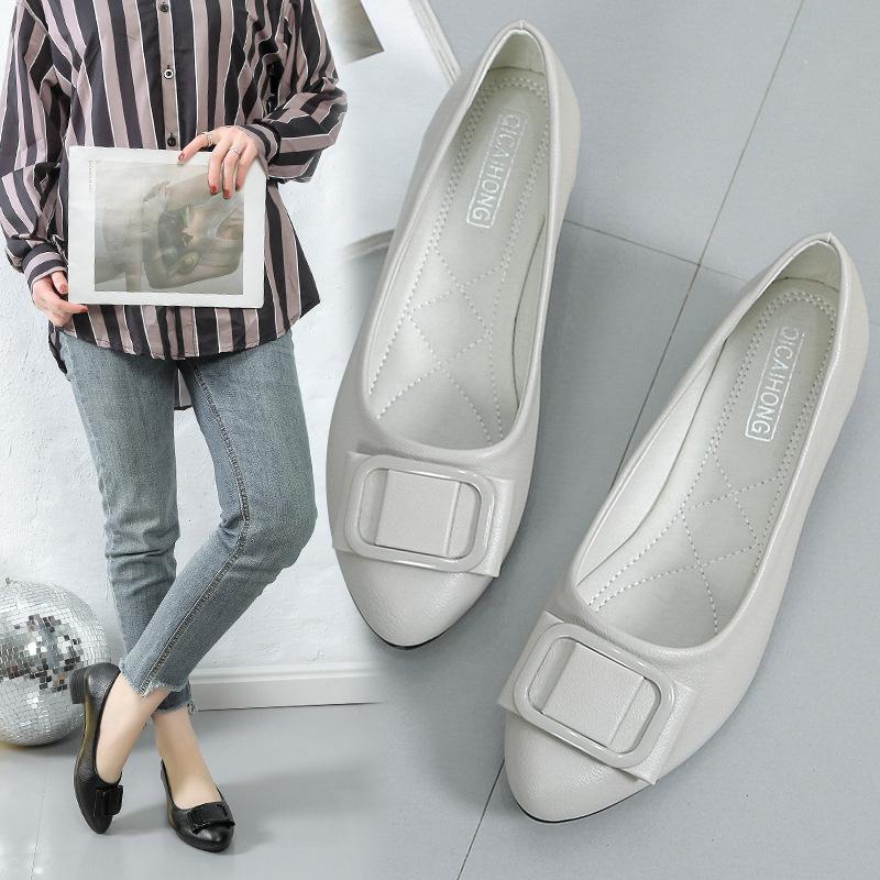 

Spring and Autumn fashion pointed toe foot thick heel fashion casual fashion women s light mouth metal buckle women s single shoes 35 світло-сірого кольору