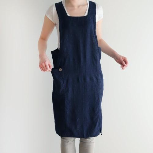 Set of 2 (Lino e Lina Full Linen Apron, Anita Nocturne A308, and Gift Bag with Ribbon)