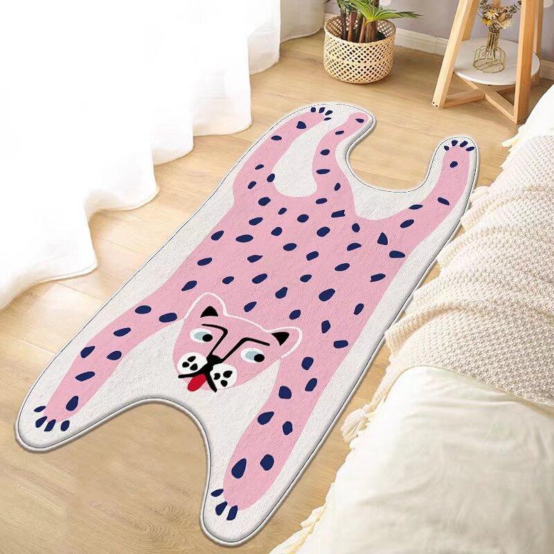 Living Room Flannel Carpet Cartoon Irregular Shape Cute Soft Comfortable Sofa Bedroom Bedside Rug Home Decoration