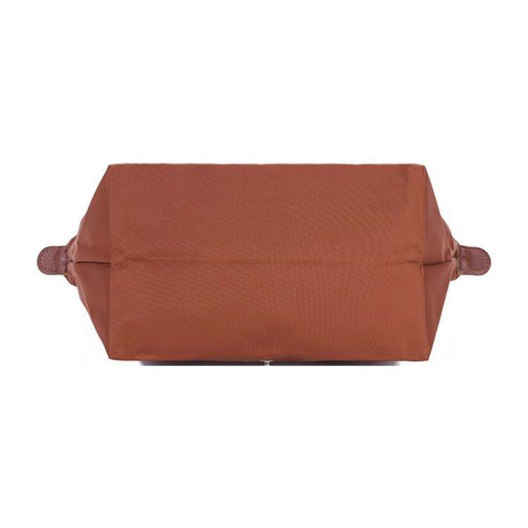 Longchamp Le Pliage Green 23 Składana Torba Tote z Zapięciem na Zatrzask i Zamek Błyskawiczny z Płótna z Recyklingu ze Skórzanymi Wykończeniami Mała Damska Torba Tote Brandy 1621919504