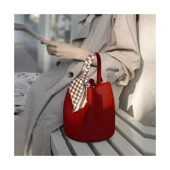 Женская маленькая сумка-ведро 2025 года - Нишевая дизайнерская сумка через плечо для поездок на работу