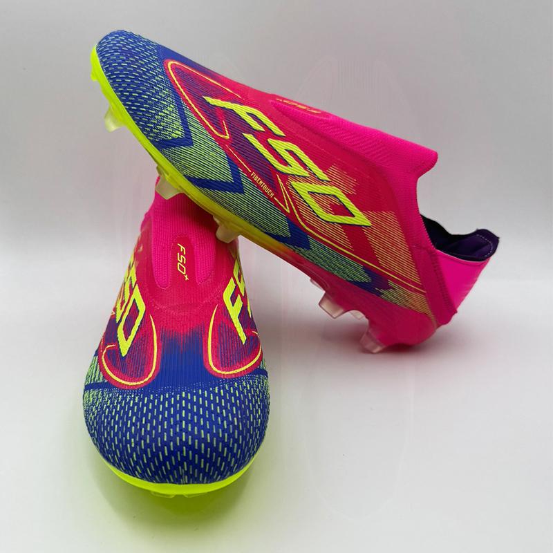 Herren Fußballschuhe Society Neue Stollen Professionelle Fußballschuhe Hohe Qualität Outdoor Fußballplatz Stiefel Sneaker Niedriger Schnitt Spiel