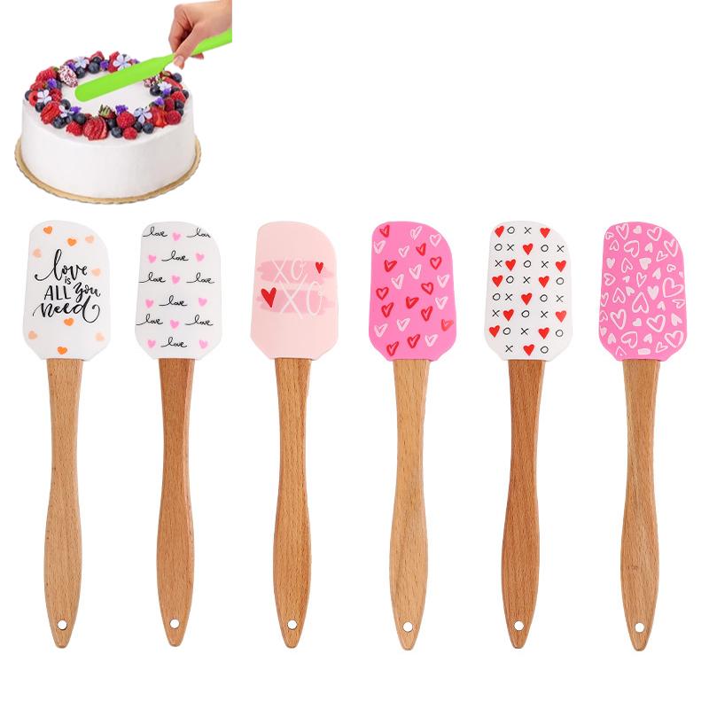 Valentine'S Day Gift Silicone Turner Set, Sweet Heart Pattern Turner With Wooden Handle, Wedding Valentine Dinner, 6 Pieces