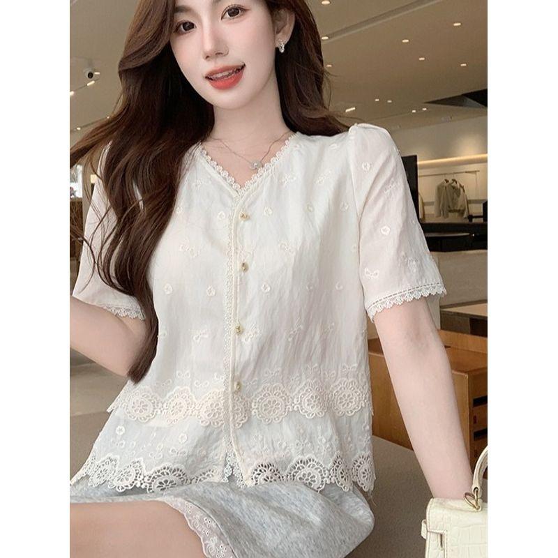 Sweet Summer K-style Fashion Minority Design V-neck Embroidery Lace Patchwork Loose Bubble Short Sleeve Shirt Top
