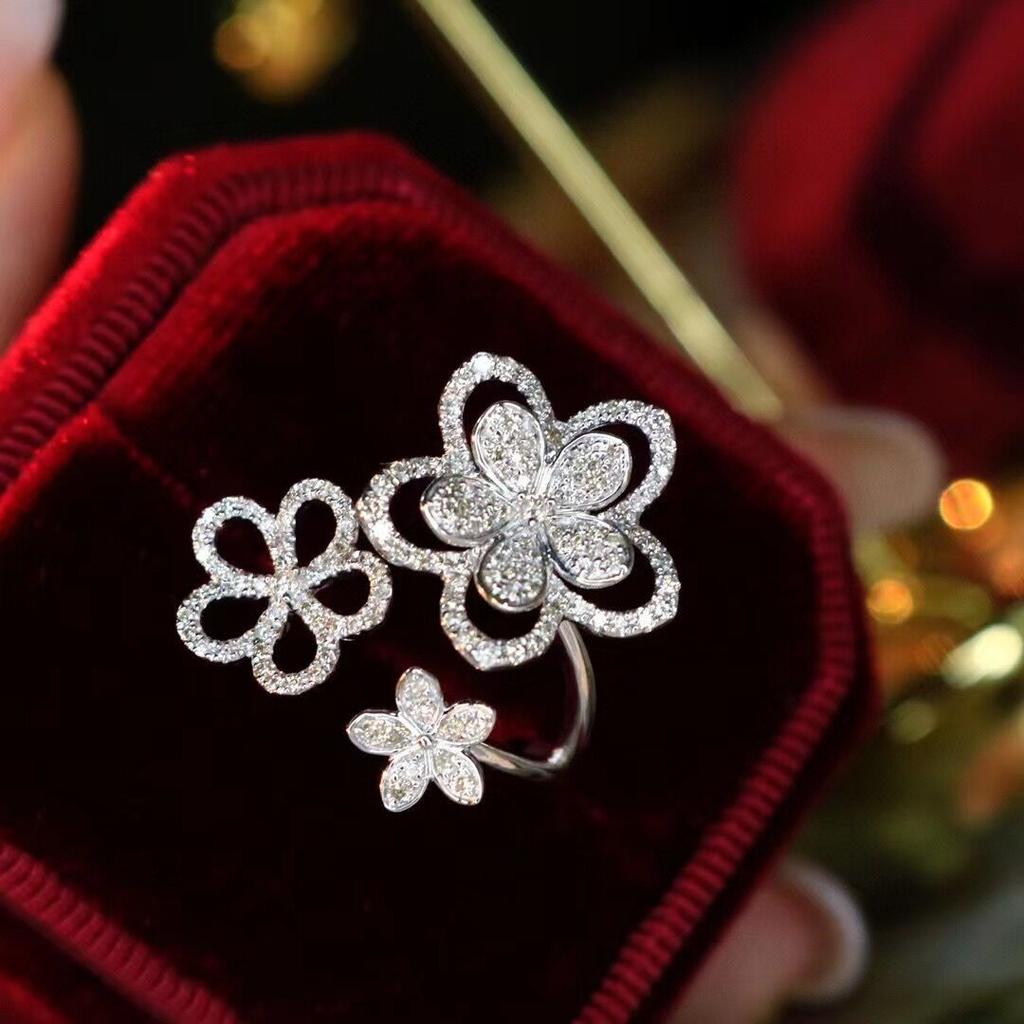 French Super Fairy Full Diamond Zircon Three Flower Opening Ring Female Stamp Fashion Wedding Party Birthday Gift