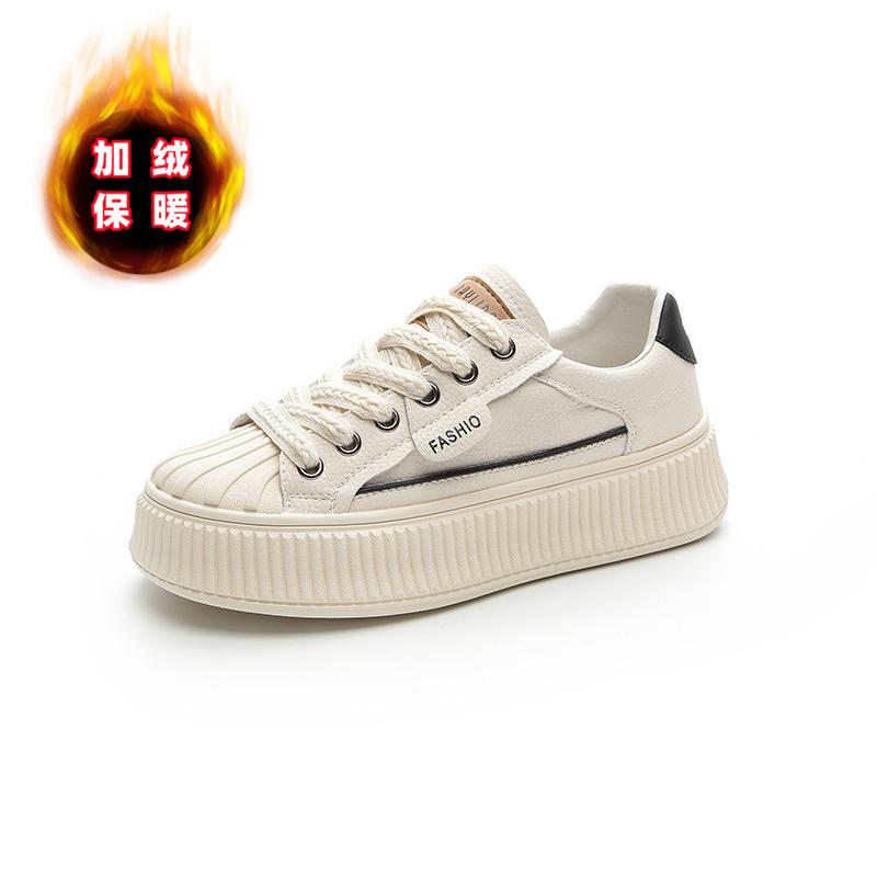 

Туфли-бисквиты с мыском-ракушкой женские 2025 весна новая кожаная платформа популярные белые туфли с мелким вырезом повседневные спортивные кеды 40