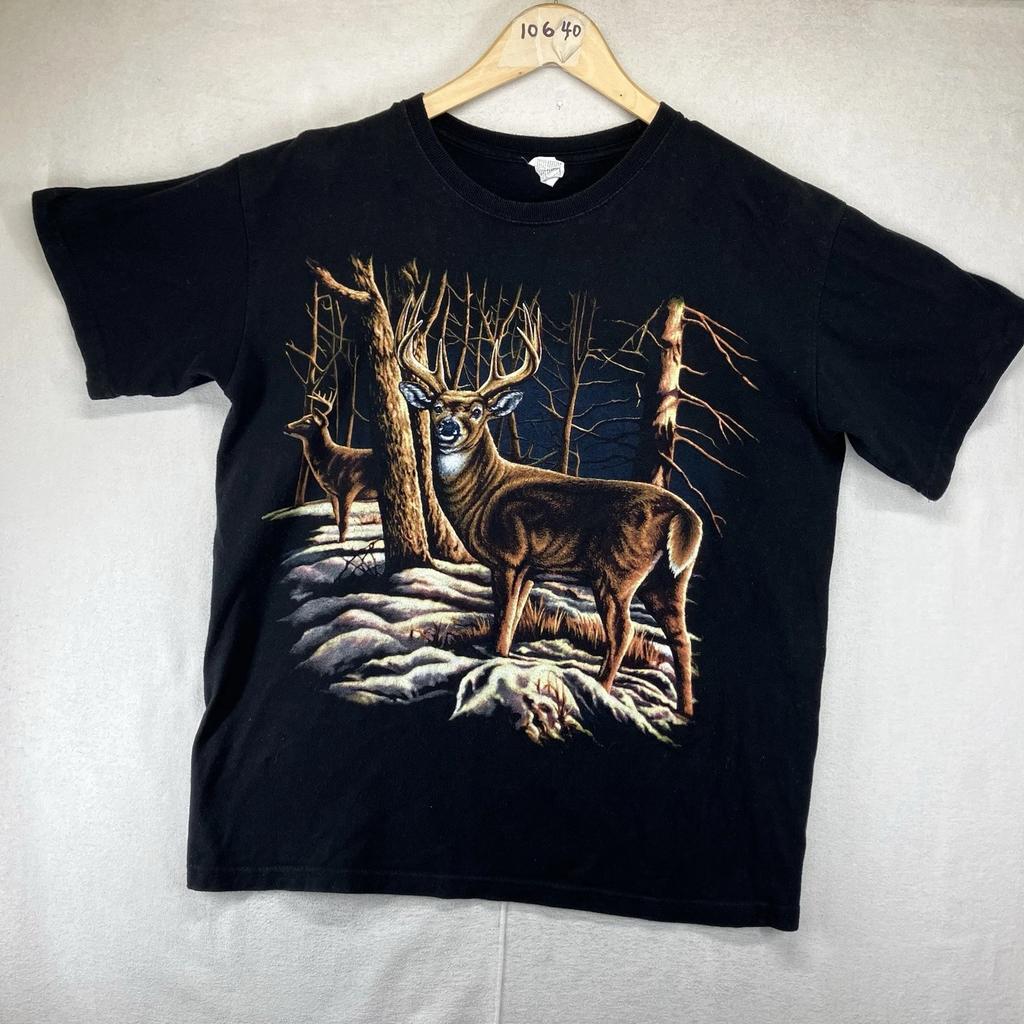 2000s Nature T-Shirt Men's Medium White Tail Buck Deer Jet Black Woods Snow EUC