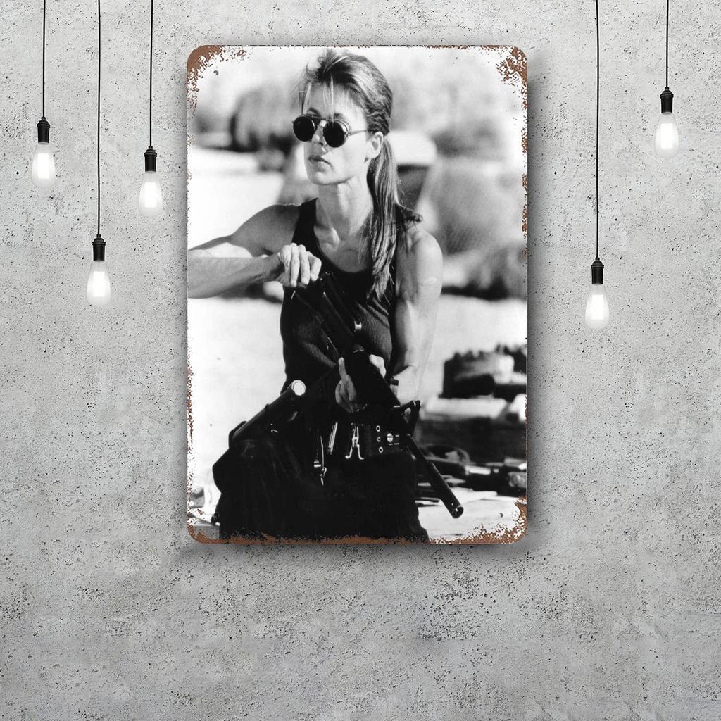 Linda Hamilton Metal Signs wall decor Vintage Tin Signs Captain Metal Poster Decor for Bar Pub Club Wall Decoration