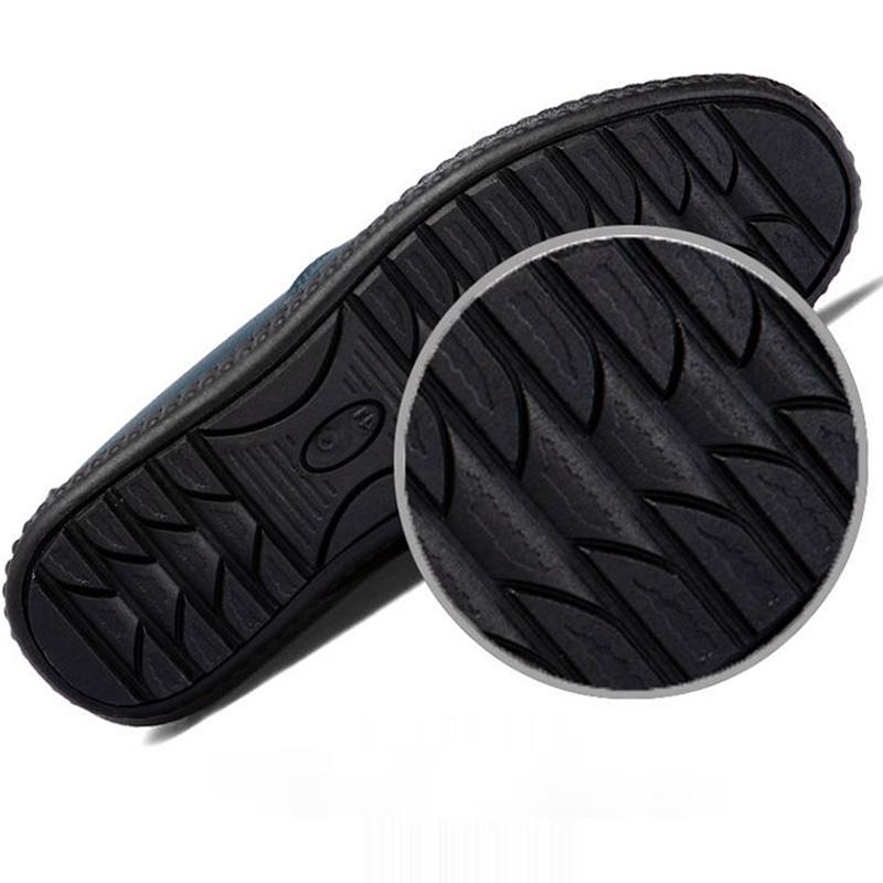 Lässige Lederschuhe Mütze Einzelner Schuh Koreanische Version von PU Weiche Sohle Stiefel Mode Kleiderstiefel Bequeme Flache Herren Slipper