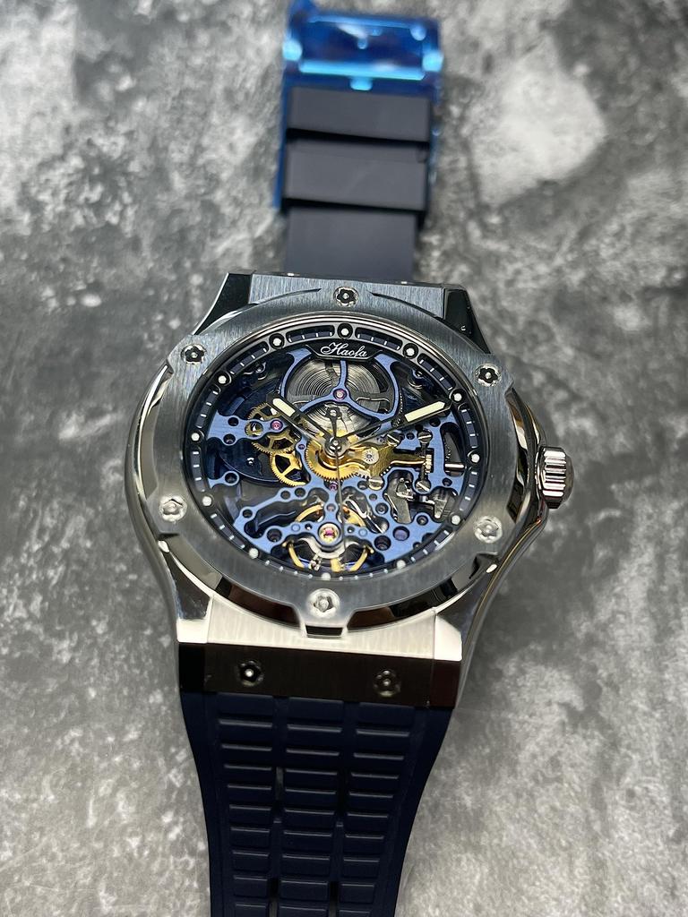 HAOFA Skeleton Automatic Watch with Power Hollow Luminous and a Great Gift for Men Men's 80-Hour Reserve, Dial, Design, Waterproof, (Silver)