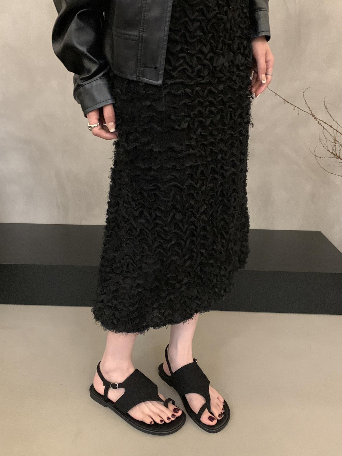 

French flat-bottomed retro-toed sandals women s 2025 new summer vacation wind seaside beach casual Roman shoes 35