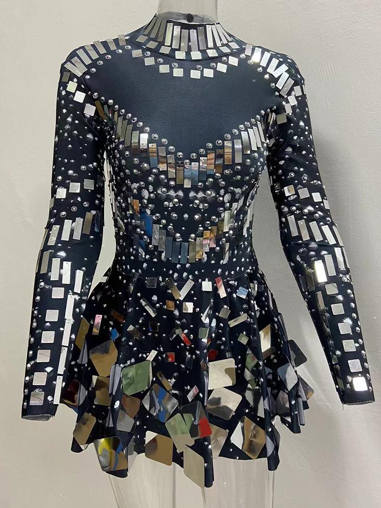 

2025 European & American Sequin Patchwork Slim A-line Long-sleeve Dress One Size чёрный