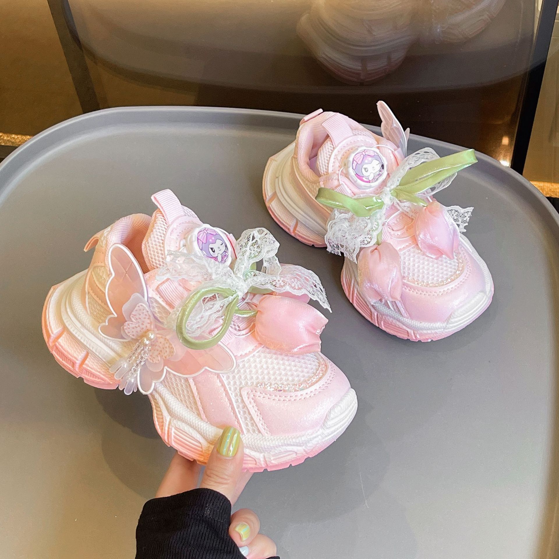 New autumn breathable mesh sneakers for children, girls shoes for older and younger girls, dad-style breathable mesh shoes 26 розовый