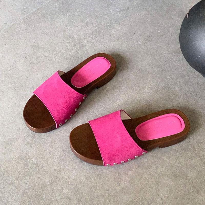 Fashion Luxury Female Slides Flats Ladies Slippers Shoes Summer Beach Round Toe Fashion Metal Rivet Women Flats Slippers Sandals Shoes