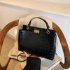 Stylish High-quality Crocodile Pattern Handheld Small Square Bag For Women With Large Capacity