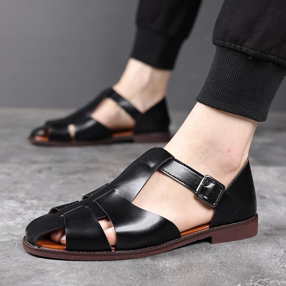 Fashion Trendy Men's Flat Sandals In Solid Color  Retro Cross -Buckle  Comfortable Casual Shoe  Lightweight And Breathable Walking Shoes