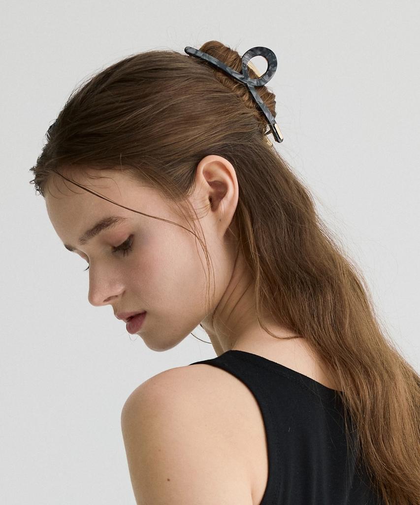 Lilykori Marble Classic Twist Hair Claw