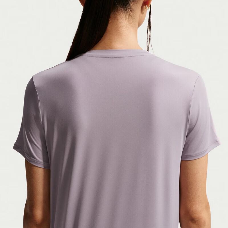 NIKE Women's Classic Short Sleeve Crewneck T-Shirt
