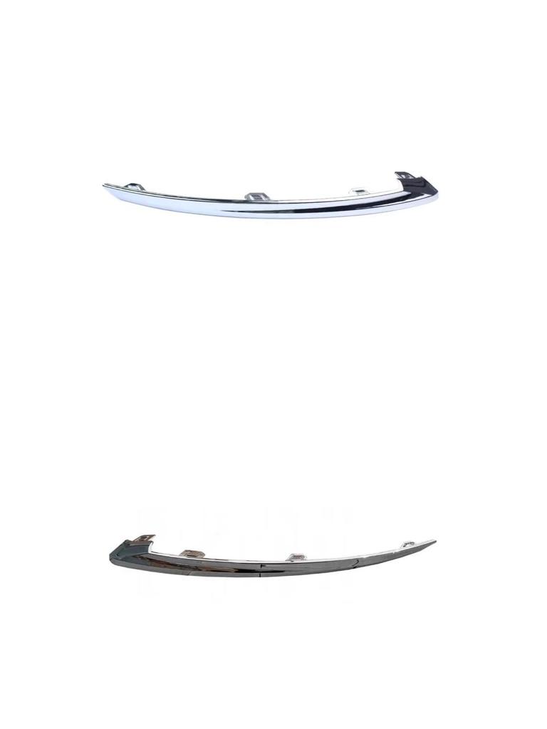 Lišta předního nárazníku pro Volvo XC60 2018-2022 (Číslo dílu #32227905, #32227906)