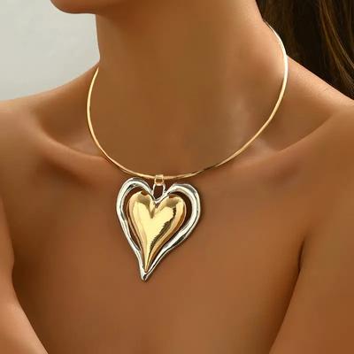 Collana con Pendente Retro Love Personalizzata di Alta Gamma Nuovo Fascino di Moda Femminile Squisito
