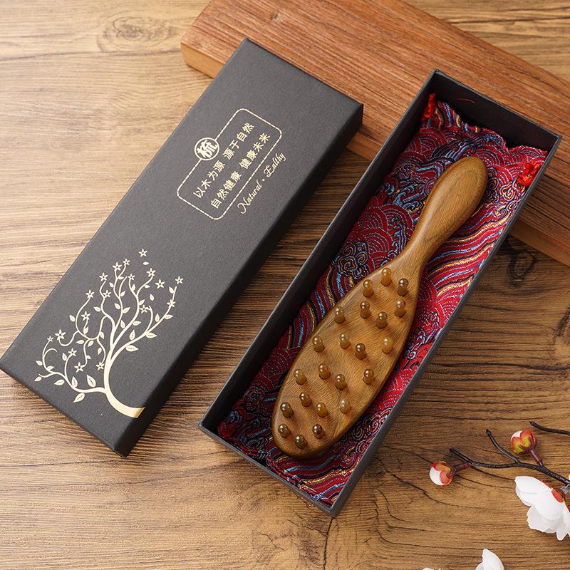 

Деревянный гребень с длинной ручкой из сандалового дерева и рога быка, 22 зубца