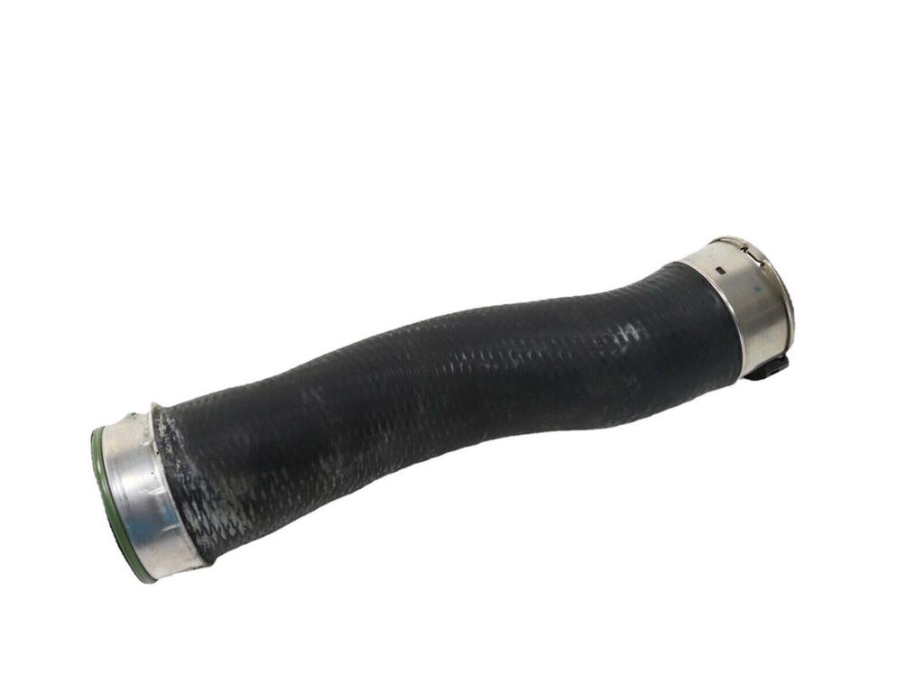 BMW Engine Air Intake Hose (Right) 13717629284 Car Accessory