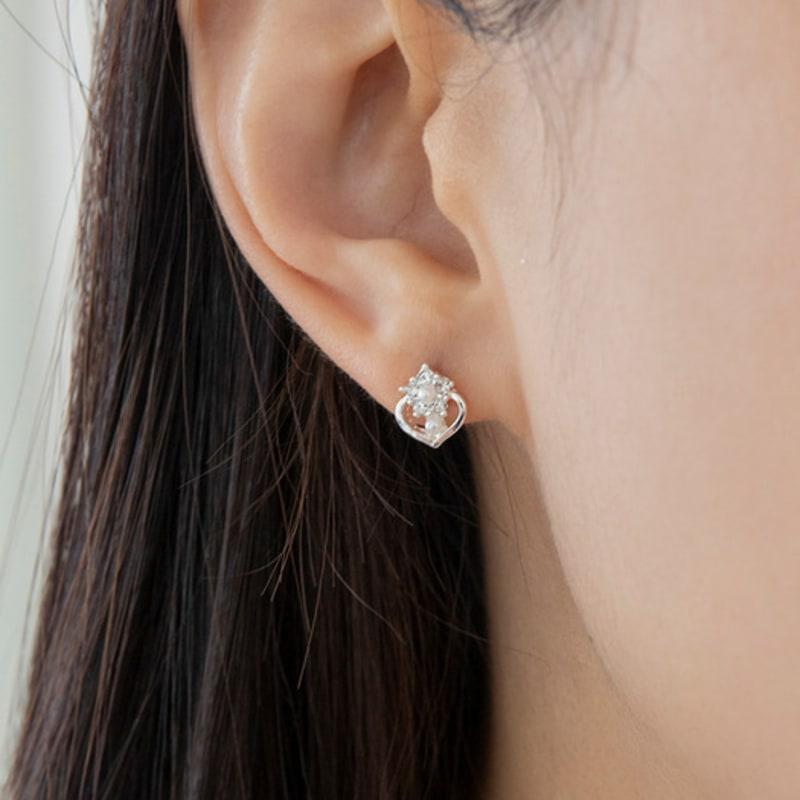 GETMEBLING Flower Cubic Earring